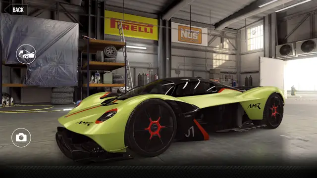 Aston Martin Valkyrie Track Pack AMR