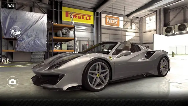 Ferrari 488 Pista Spider (Gold Star)