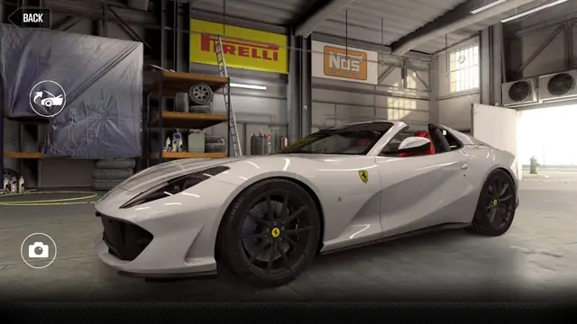 Ferrari 812 GTS (Gold Star)