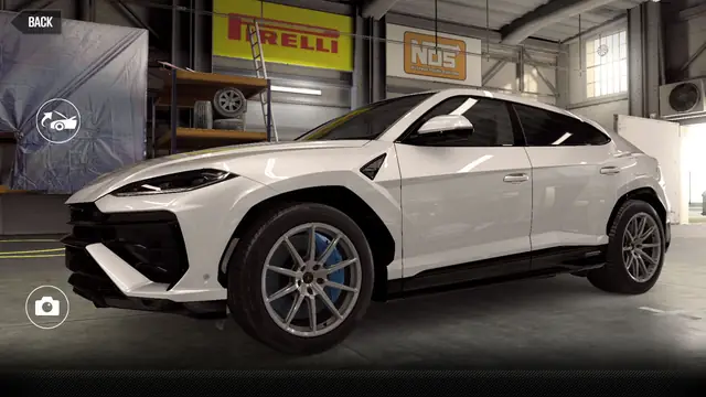 Lamborghini Urus SE (Gold Star)