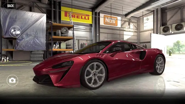 McLaren Artura (Gold Star)