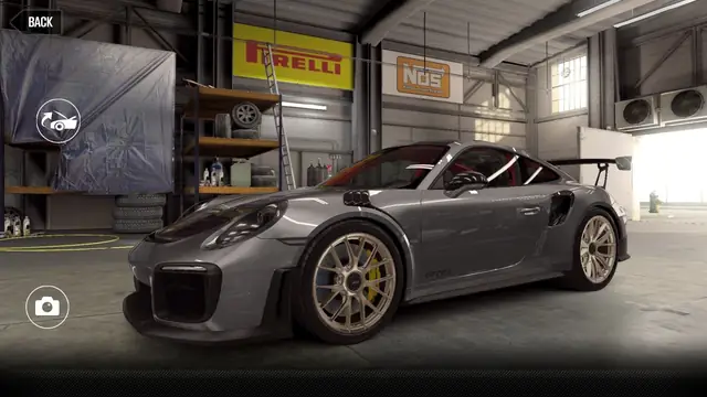 Porsche 911 GT2 RS 'Weissach Package' (VIP)